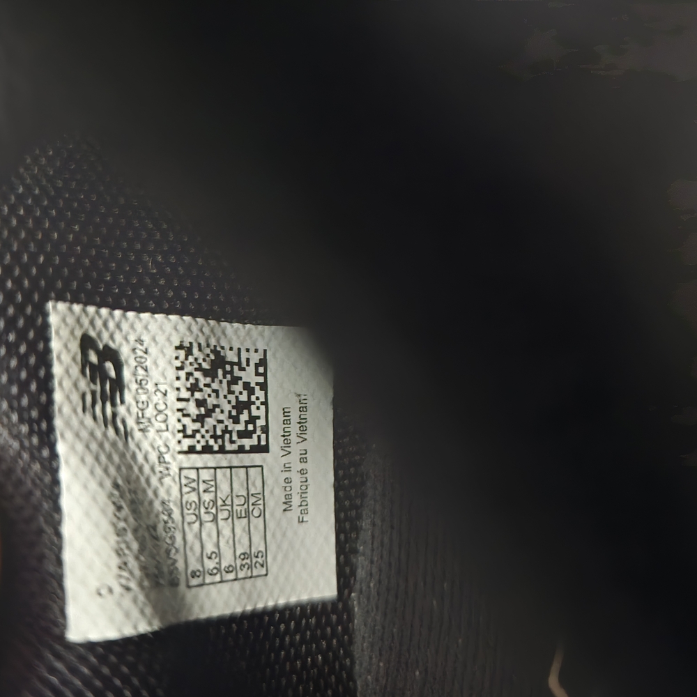 New Balance Women White Sneakers‎ - Picture 7 of 7